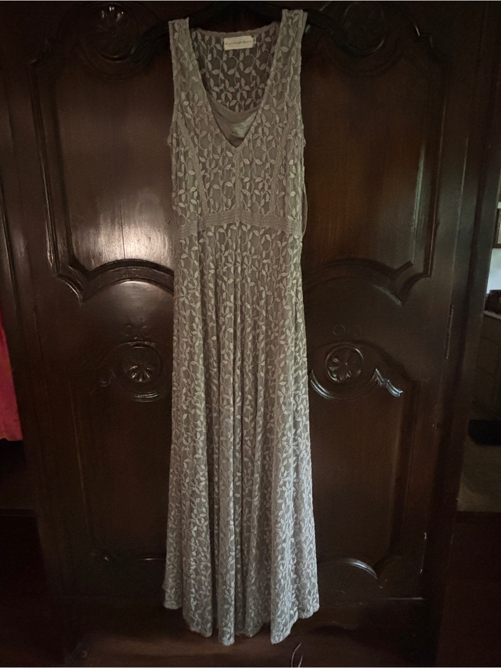 Sleeveless Lace Maxi Dress in taupe with Scallop Detail